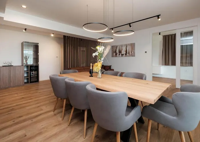 Amazing In With Sauna *